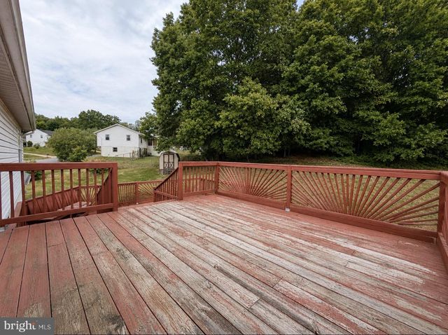1512 JOMAR DR, Fort Washington, MD 20744