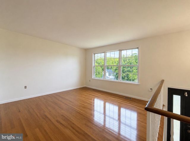 1512 JOMAR DR, Fort Washington, MD 20744