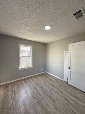 1905 Hasley Drive, Oklahoma City, OK 73120