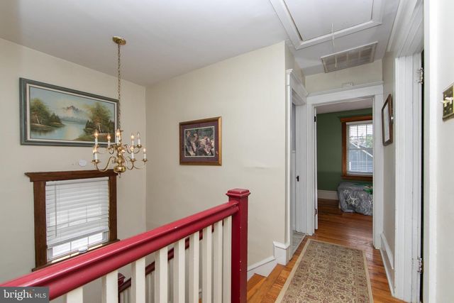 218 N WARWICK RD, Magnolia, NJ 08049