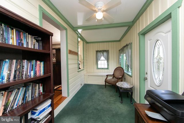 218 N WARWICK RD, Magnolia, NJ 08049