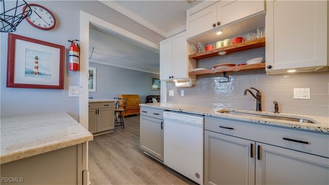 1115 Tropic TER FL, North Fort Myers, FL 33903