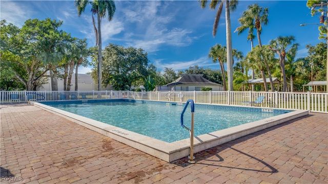 1115 Tropic TER FL, North Fort Myers, FL 33903