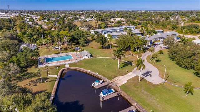 1115 Tropic TER FL, North Fort Myers, FL 33903