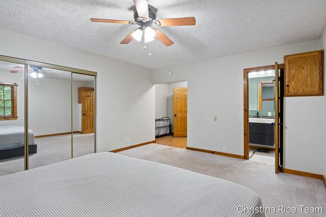10226 SW Greenville Road, Greenville, MI 48838