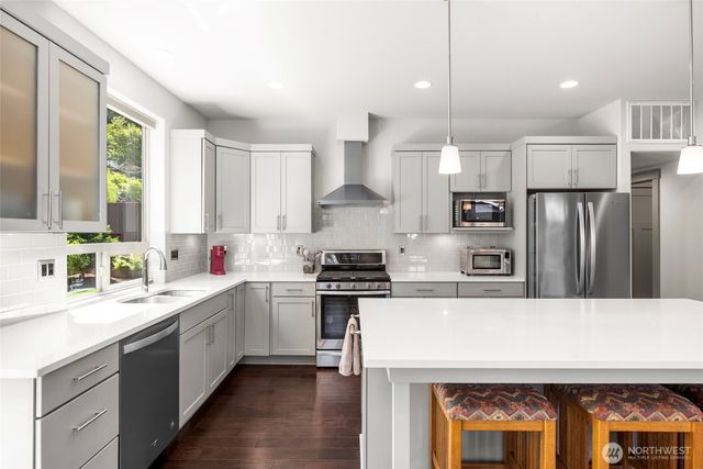 1216 Brookstone Drive, Bellingham, WA 98229