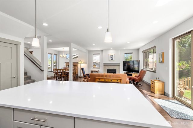 1216 Brookstone Drive, Bellingham, WA 98229