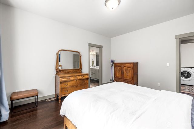 1216 Brookstone Drive, Bellingham, WA 98229