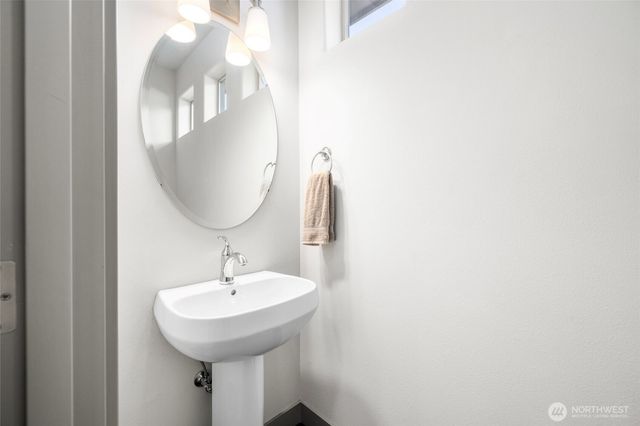 1216 Brookstone Drive, Bellingham, WA 98229
