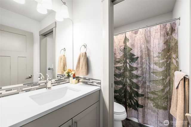 1216 Brookstone Drive, Bellingham, WA 98229