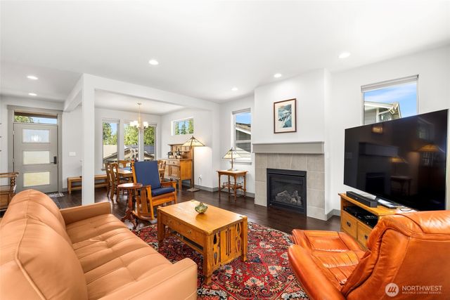 1216 Brookstone Drive, Bellingham, WA 98229
