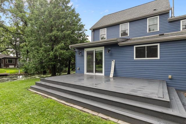 2084 S POINT COMFORT ROAD, Oshkosh, WI 54902