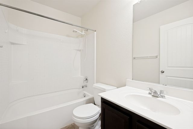 920 King George Lane, Savannah, TX 76227