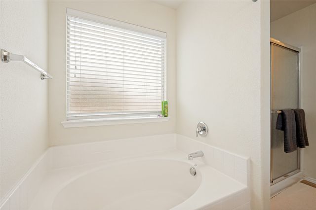 920 King George Lane, Savannah, TX 76227