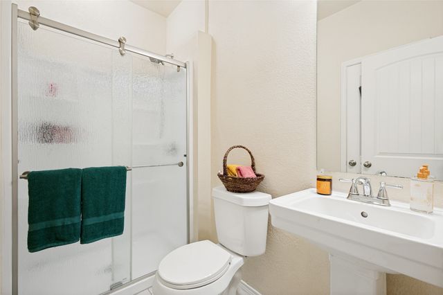 920 King George Lane, Savannah, TX 76227