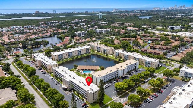 414 SE 10th St 108, Dania Beach, FL 33004