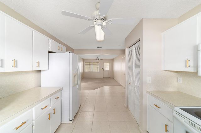 9121 SW 83RD COURT A, Ocala, FL 34481