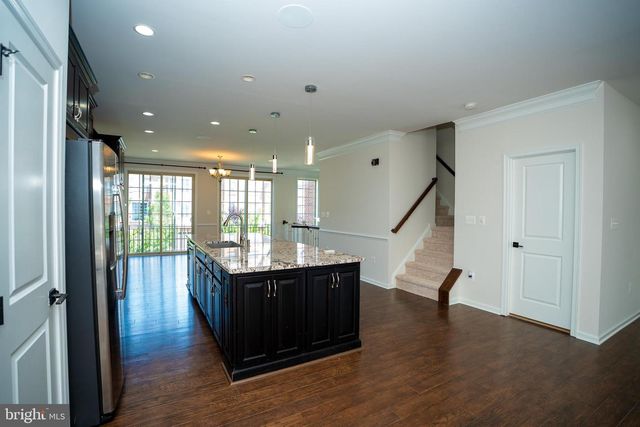 23736 HOPEWELL MANOR TER, Ashburn, VA 20148