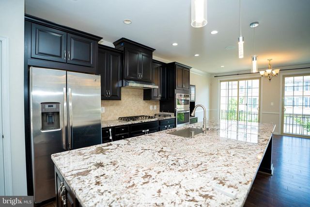 23736 HOPEWELL MANOR TER, Ashburn, VA 20148