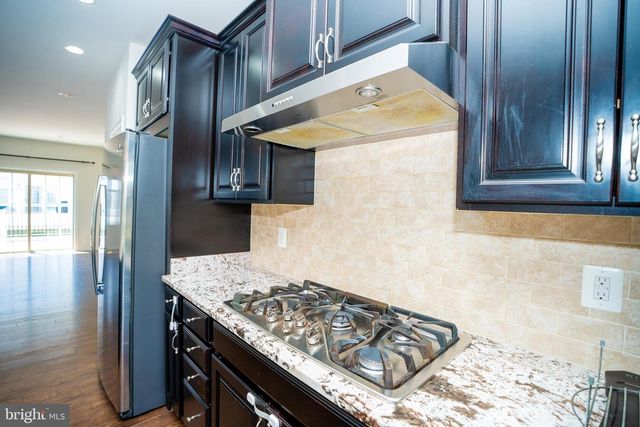 23736 HOPEWELL MANOR TER, Ashburn, VA 20148