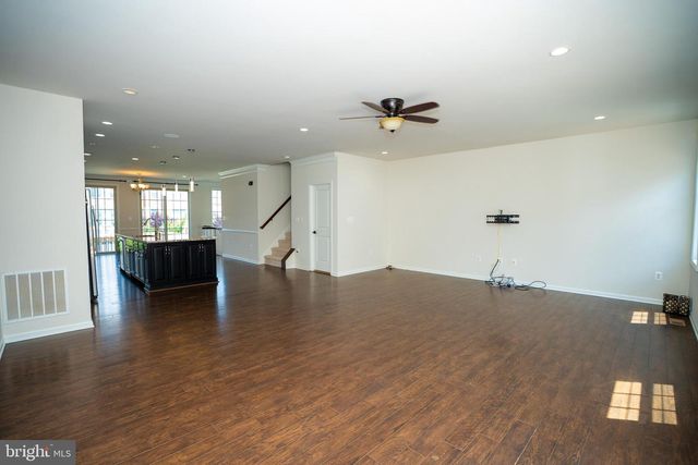 23736 HOPEWELL MANOR TER, Ashburn, VA 20148