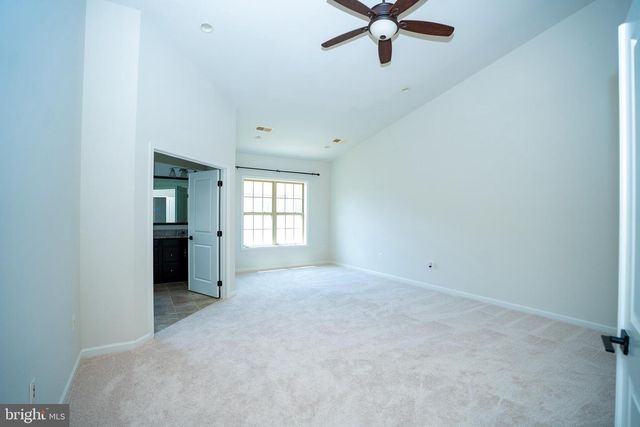 23736 HOPEWELL MANOR TER, Ashburn, VA 20148