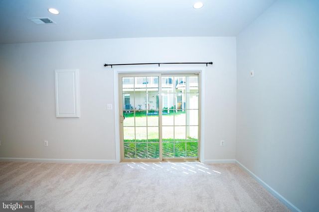 23736 HOPEWELL MANOR TER, Ashburn, VA 20148
