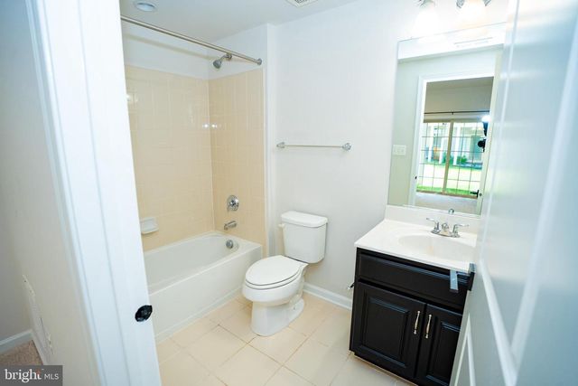 23736 HOPEWELL MANOR TER, Ashburn, VA 20148