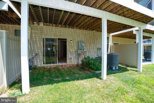 23736 HOPEWELL MANOR TER, Ashburn, VA 20148