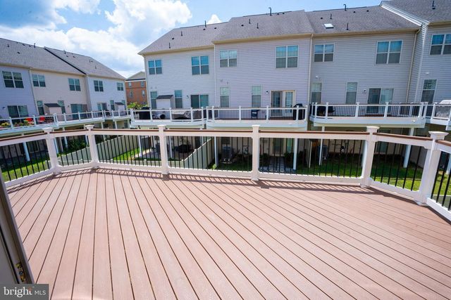 23736 HOPEWELL MANOR TER, Ashburn, VA 20148