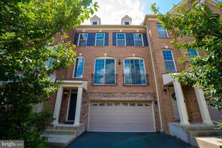 23736 HOPEWELL MANOR TER, Ashburn, VA 20148