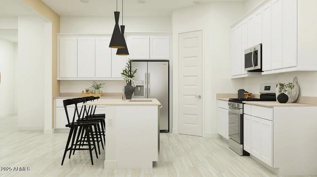 33444 N DILL Avenue, San Tan Valley, AZ 85143