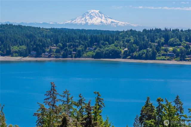 13514 79th Avenue Ct NW, Gig Harbor, WA 98329