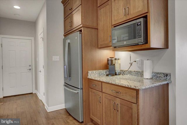 847 W KING ST, Waynesboro, PA 17268