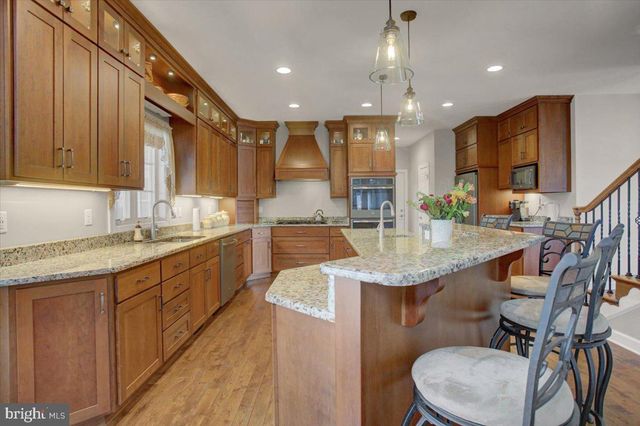 847 W KING ST, Waynesboro, PA 17268
