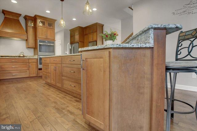847 W KING ST, Waynesboro, PA 17268