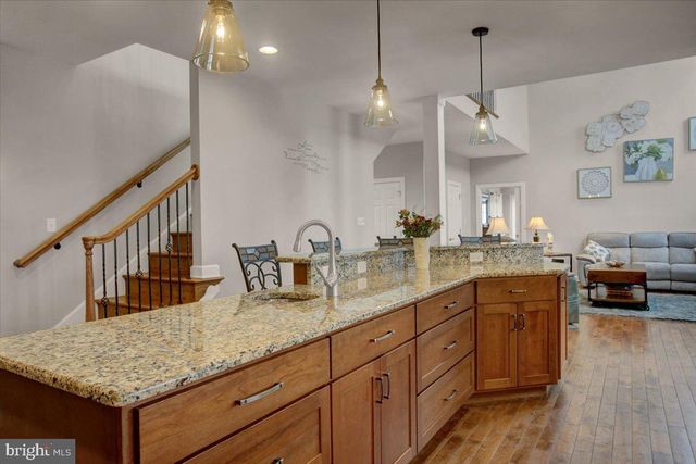 847 W KING ST, Waynesboro, PA 17268