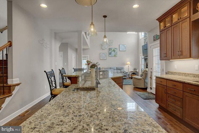 847 W KING ST, Waynesboro, PA 17268