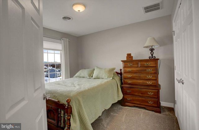 847 W KING ST, Waynesboro, PA 17268