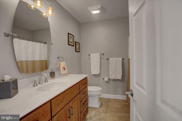 847 W KING ST, Waynesboro, PA 17268