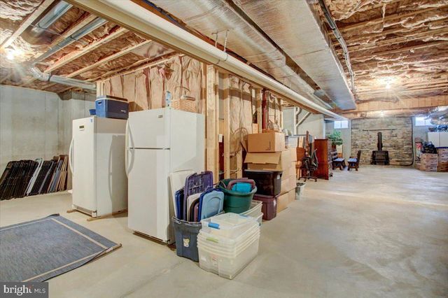 847 W KING ST, Waynesboro, PA 17268