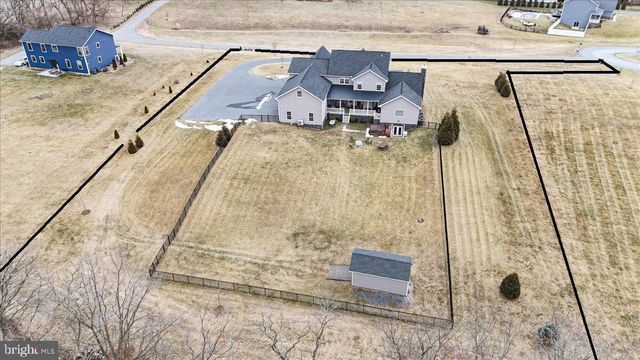847 W KING ST, Waynesboro, PA 17268