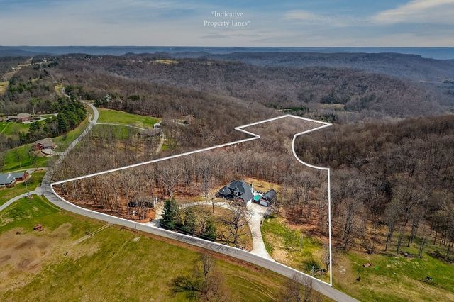 5715 Pleasant Ridge Rd, Sparta, TN 38583