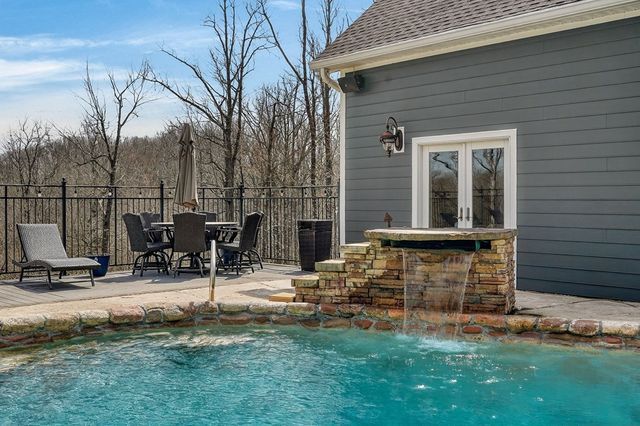 5715 Pleasant Ridge Rd, Sparta, TN 38583