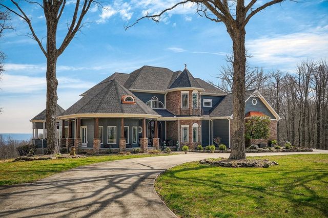 5715 Pleasant Ridge Rd, Sparta, TN 38583