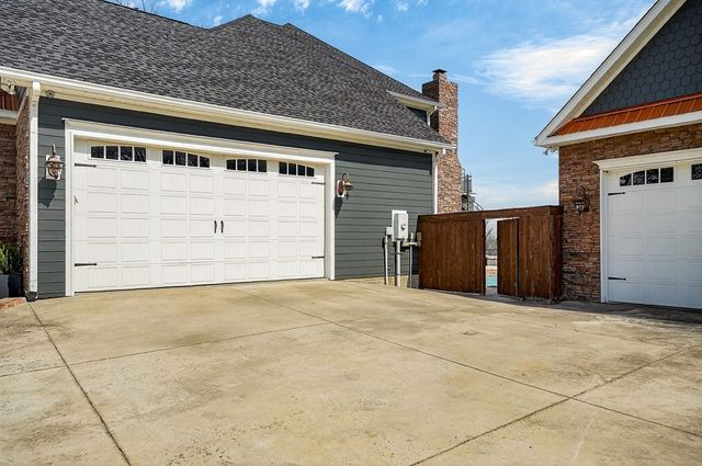 5715 Pleasant Ridge Rd, Sparta, TN 38583