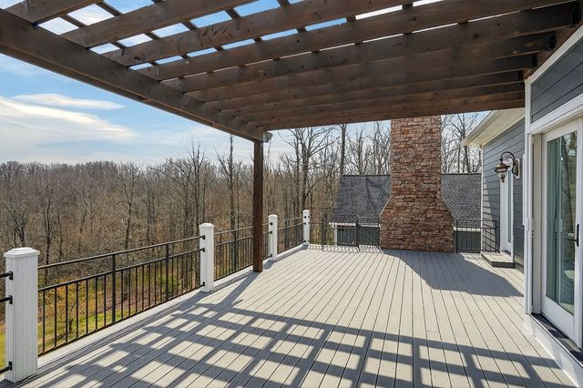 5715 Pleasant Ridge Rd, Sparta, TN 38583