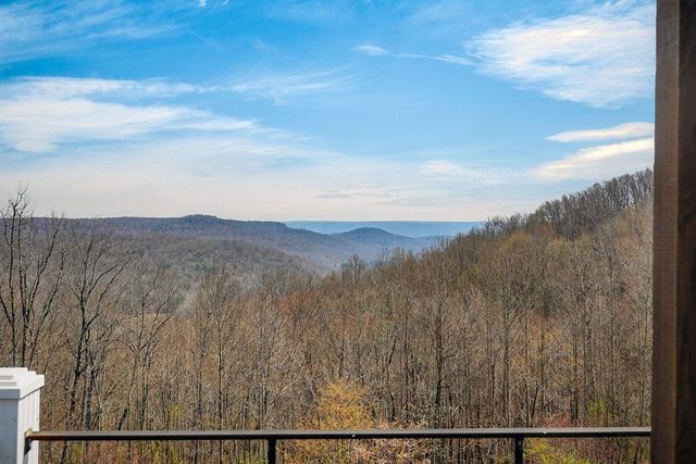 5715 Pleasant Ridge Rd, Sparta, TN 38583
