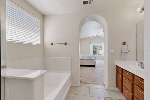 409 Playful Meadows Drive NE, Rio Rancho, NM 87144