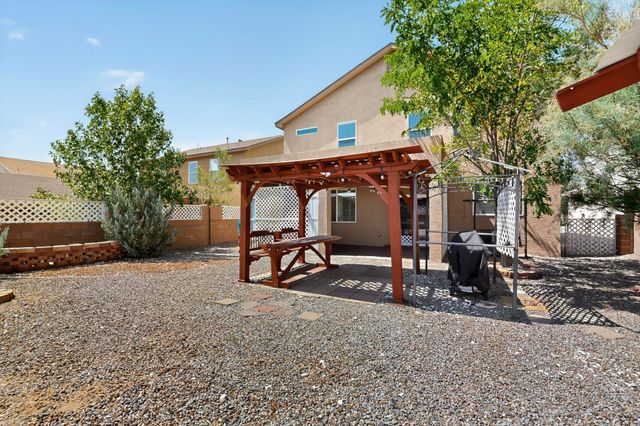 409 Playful Meadows Drive NE, Rio Rancho, NM 87144